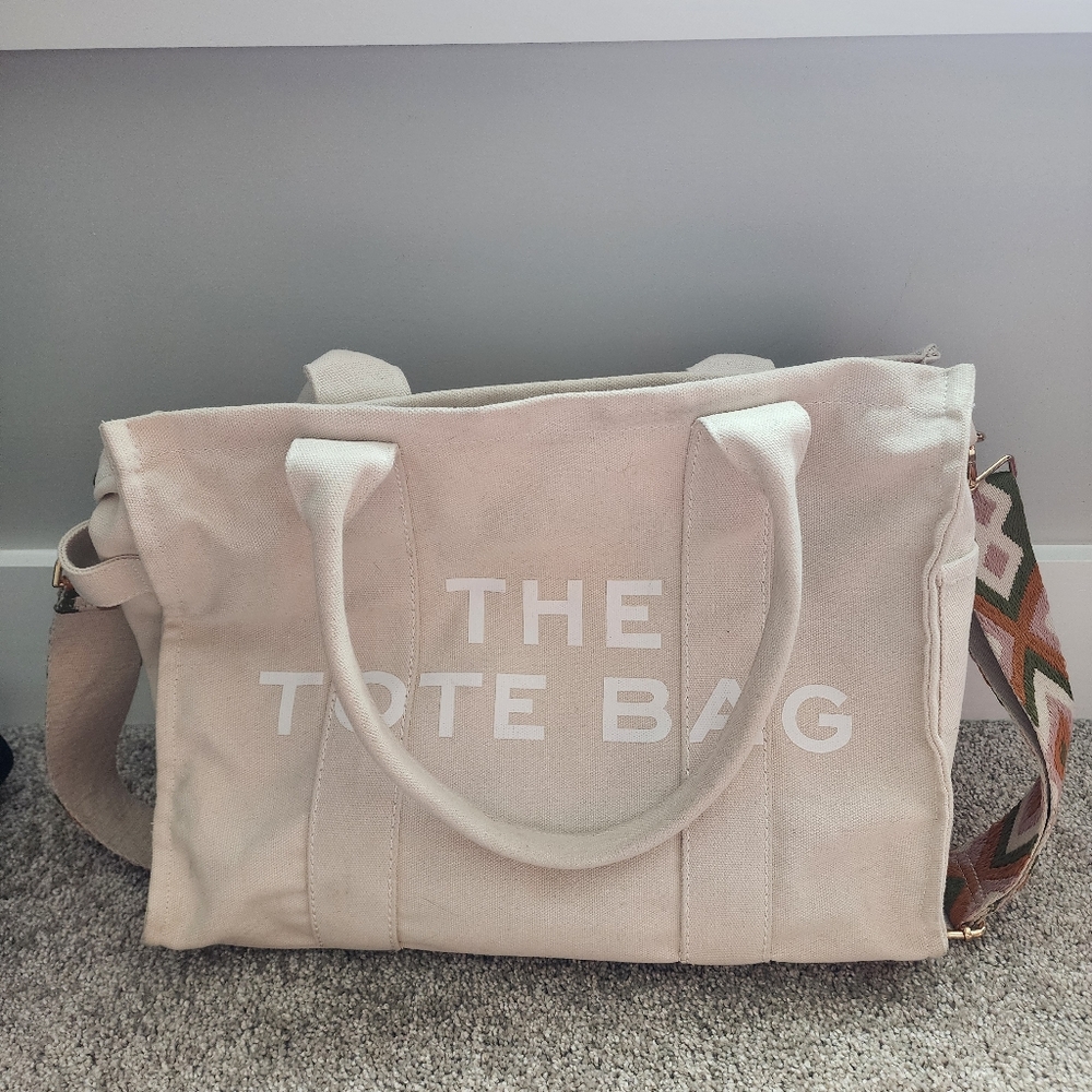 Amazon Doup - Marc Jacob's Bag. Used once.